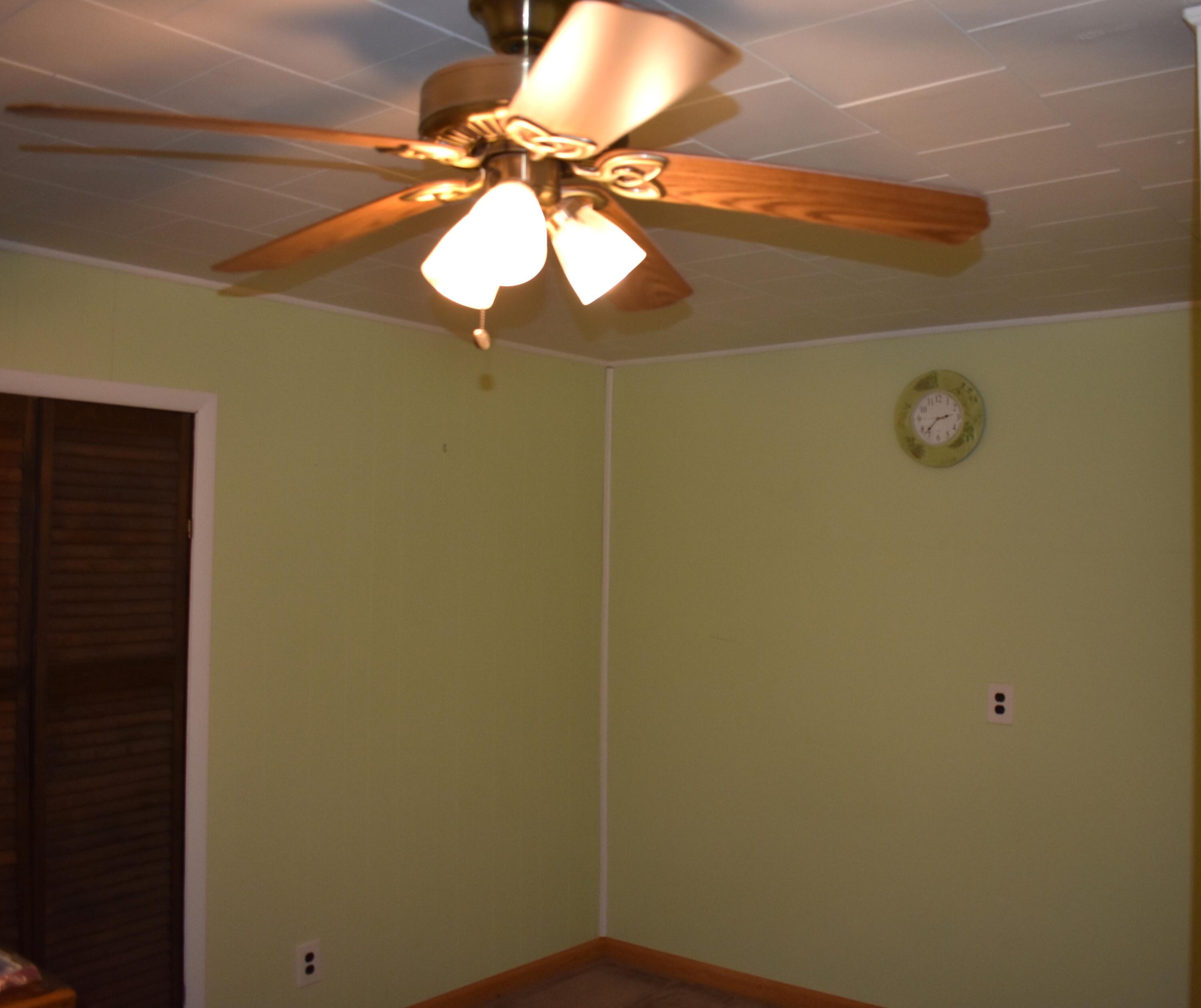 2939 Grant Siding Road Cheboygan, MI 49721 - Photo 22 of 54 Office