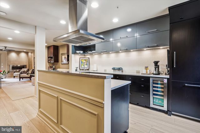 $815,000 | 1418 Roundhouse Lane, Alexandria, VA 22314