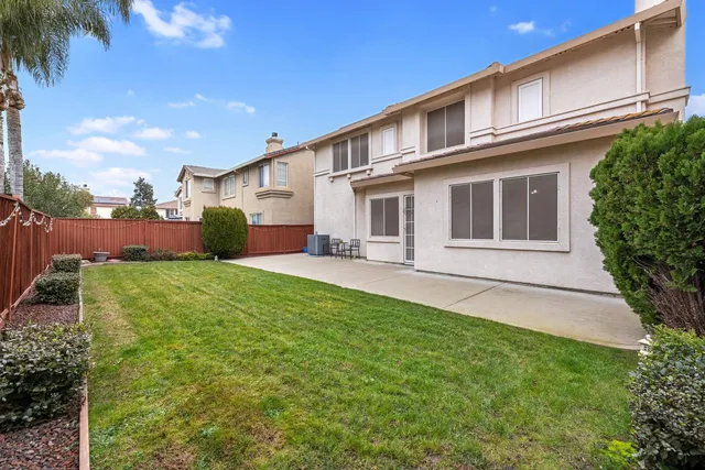 $735,000 | 2141 Iberis Court, Tracy, CA 95376