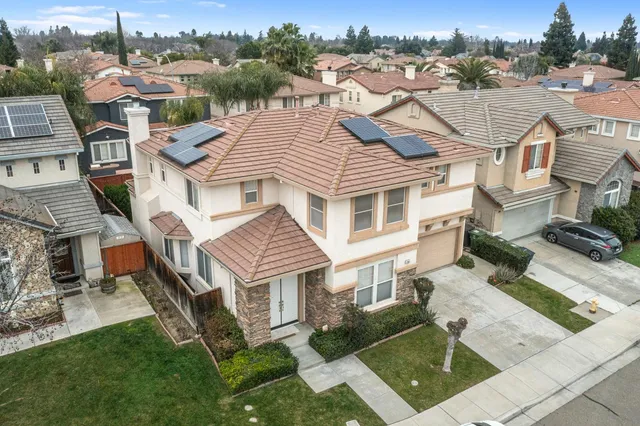 $735,000 | 2141 Iberis Court, Tracy, CA 95376