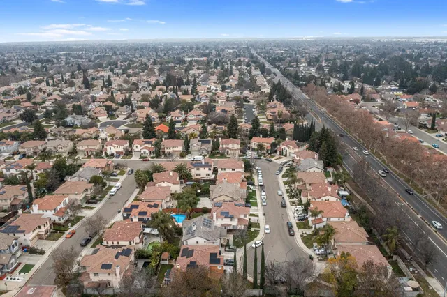 $735,000 | 2141 Iberis Court, Tracy, CA 95376