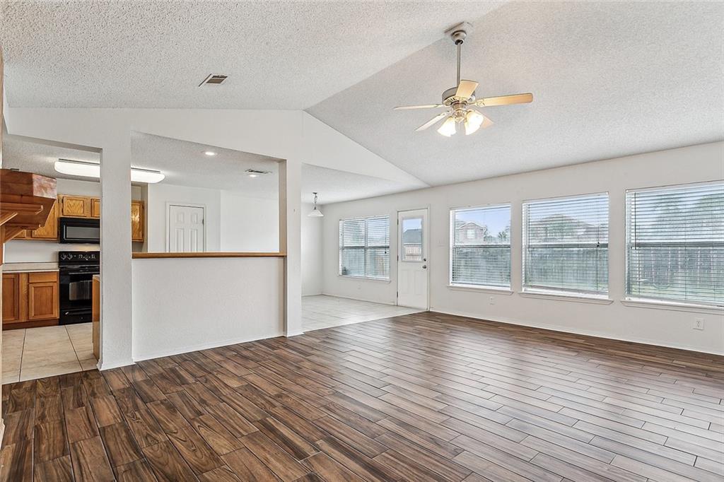 2012 Dylan Drive Slidell, LA 70461 - Photo 3 of 22