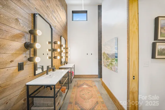 $2,495,000 | 1138 Green Mountain Road, Hendersonville, NC 28792