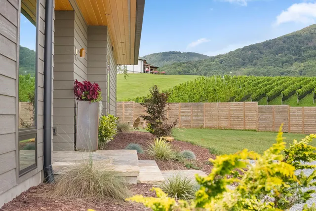 $2,495,000 | 1138 Green Mountain Road, Hendersonville, NC 28792