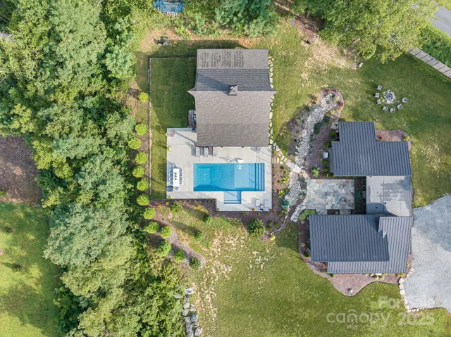 $2,495,000 | 1138 Green Mountain Road, Hendersonville, NC 28792