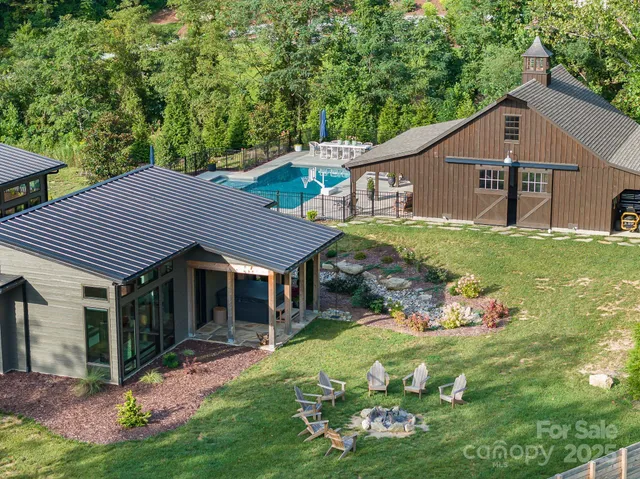 $2,495,000 | 1138 Green Mountain Road, Hendersonville, NC 28792