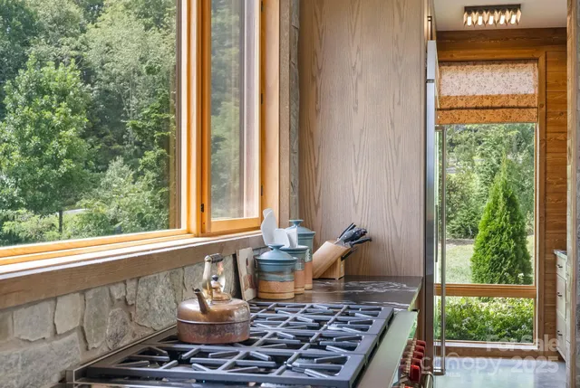 $2,495,000 | 1138 Green Mountain Road, Hendersonville, NC 28792