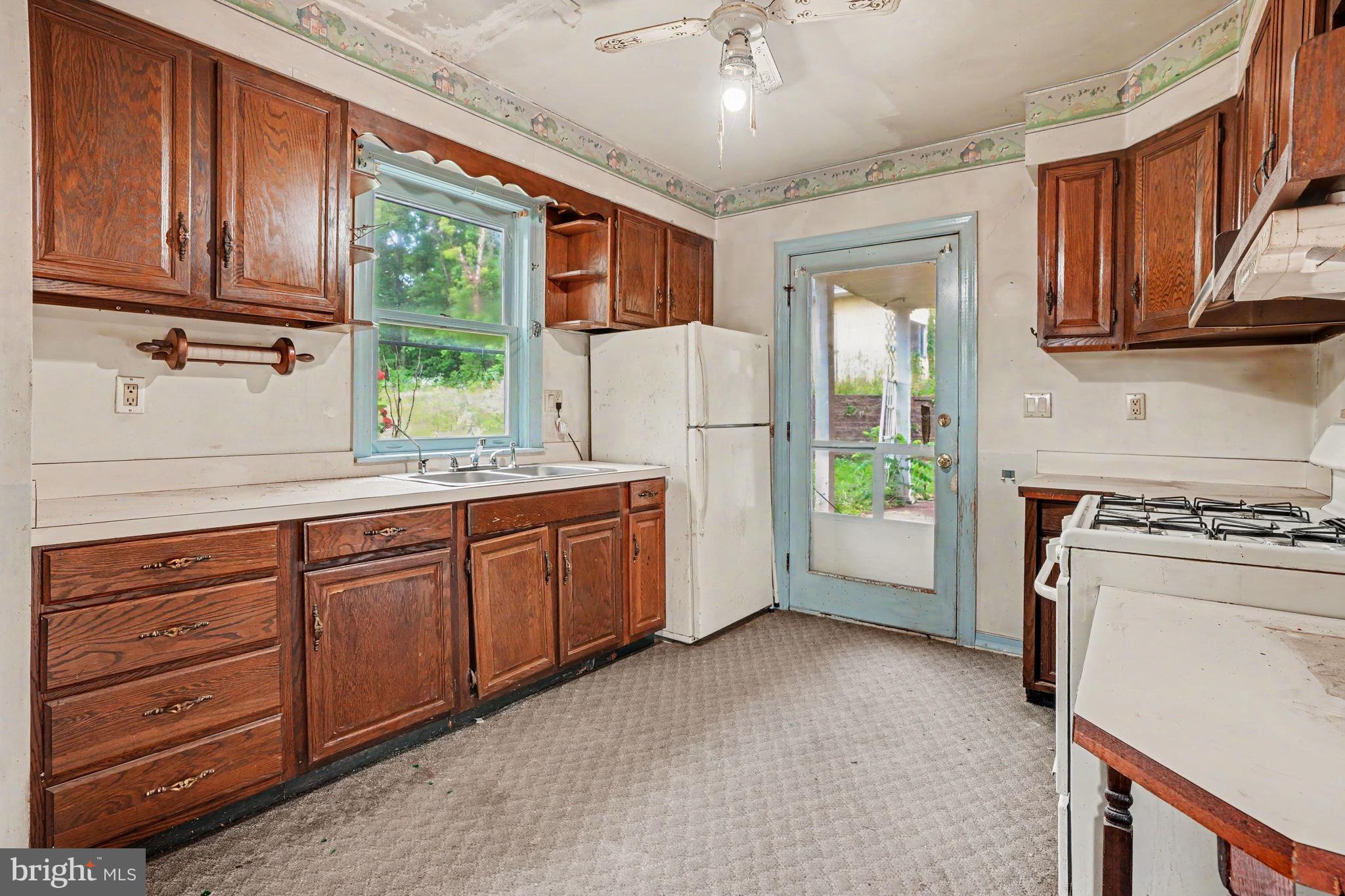 856 Old Forge Road New Cumberland, PA 17070 - Photo 11 of 42