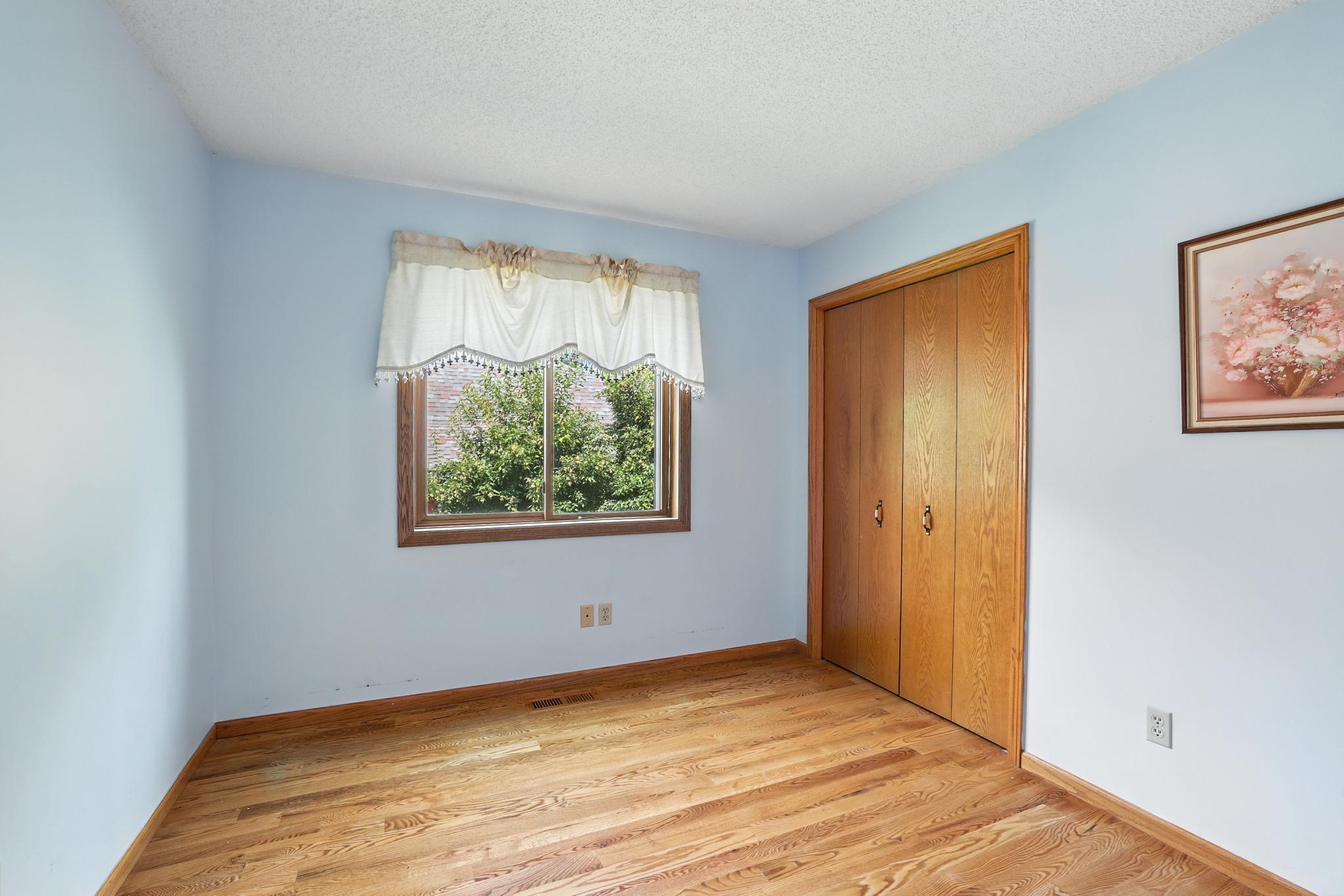 5795 Otter Lake Road St. Paul, MN 55110 - Photo 14 of 59