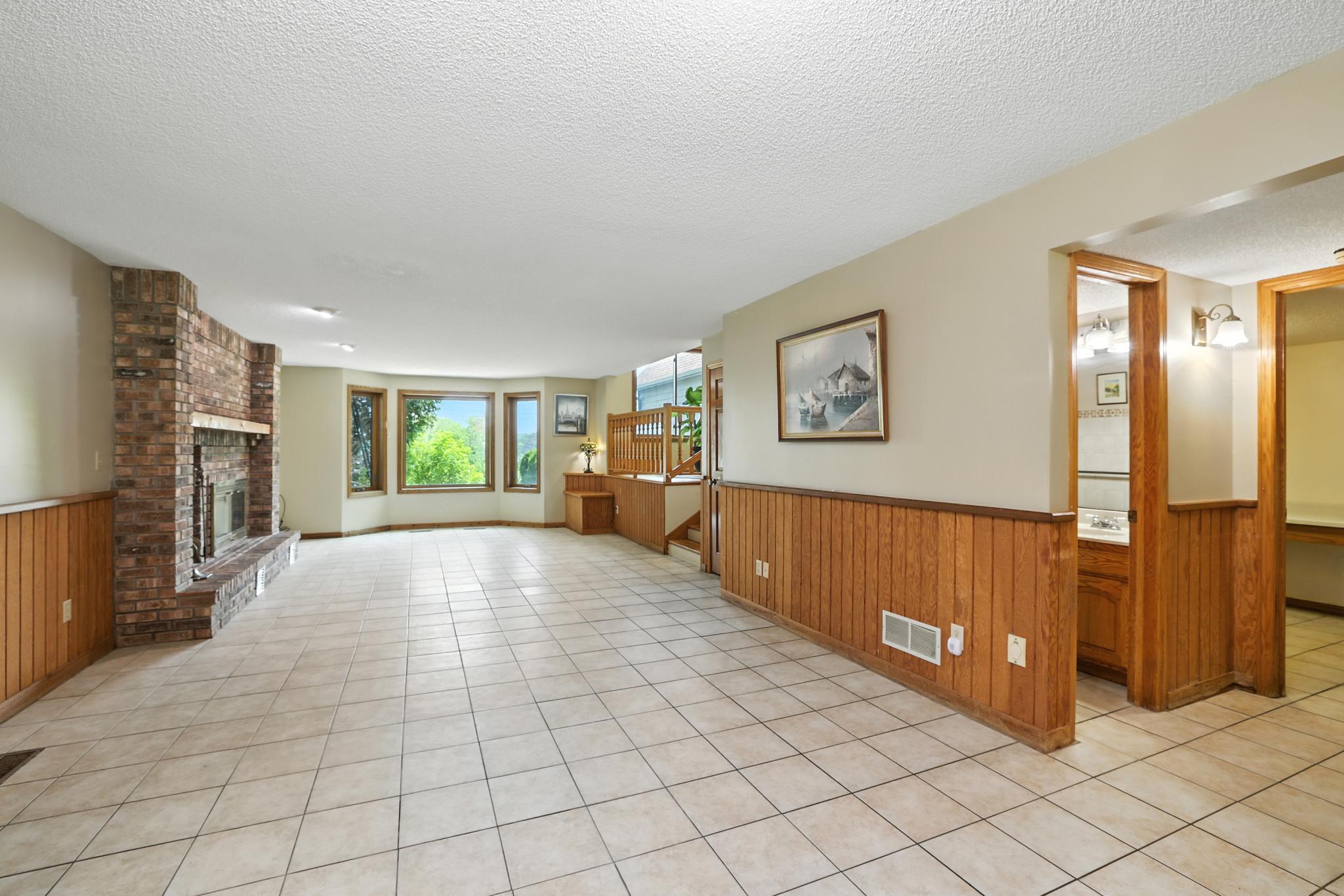 5795 Otter Lake Road St. Paul, MN 55110 - Photo 28 of 59