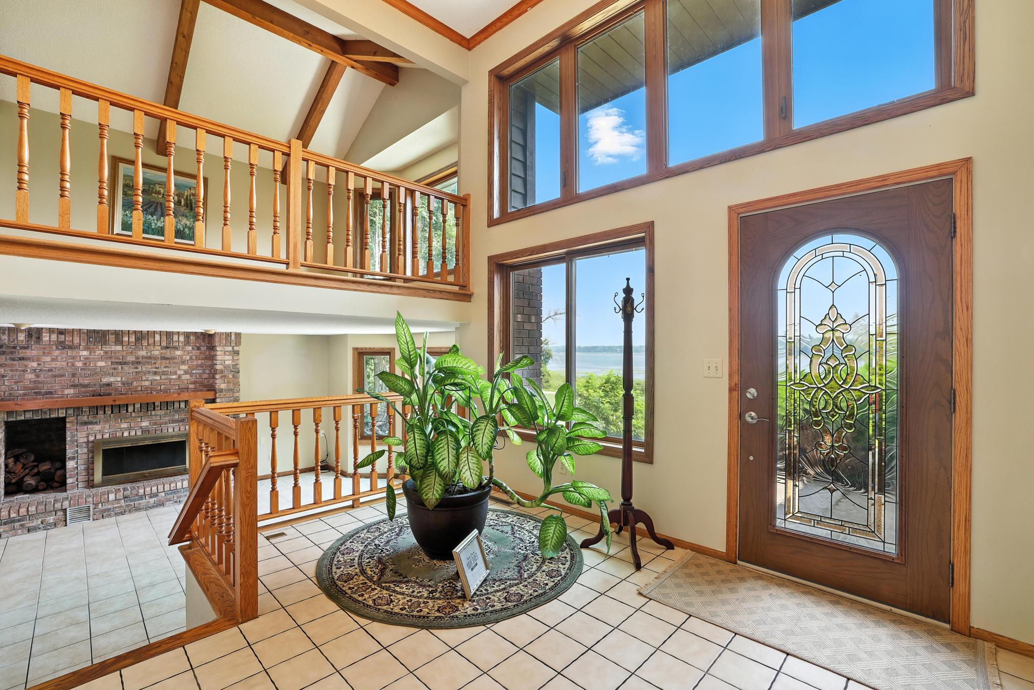 5795 Otter Lake Road St. Paul, MN 55110 - Photo 5 of 59