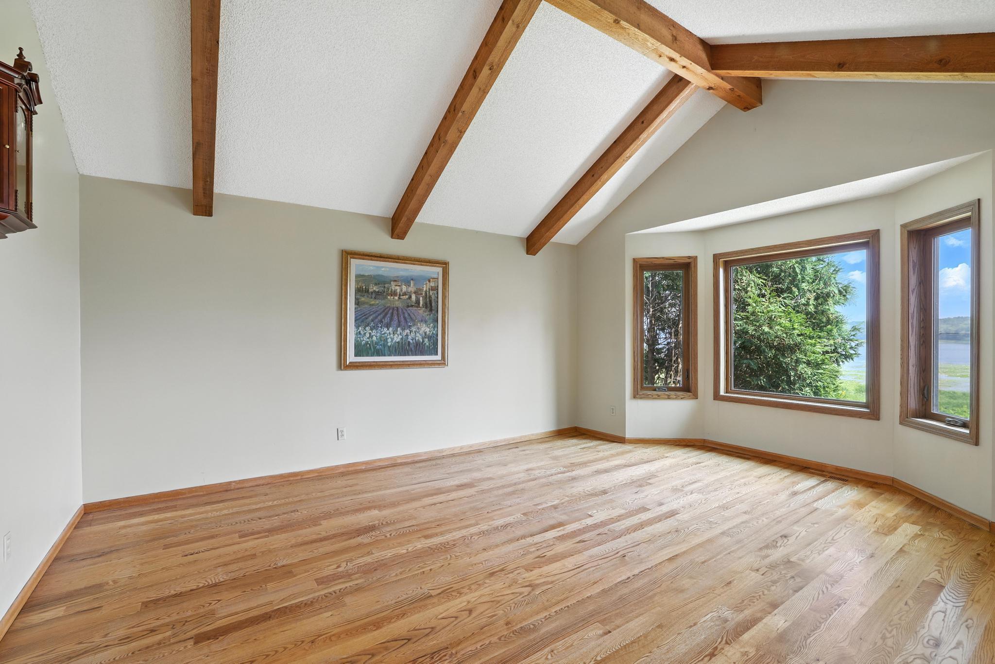 5795 Otter Lake Road St. Paul, MN 55110 - Photo 8 of 59