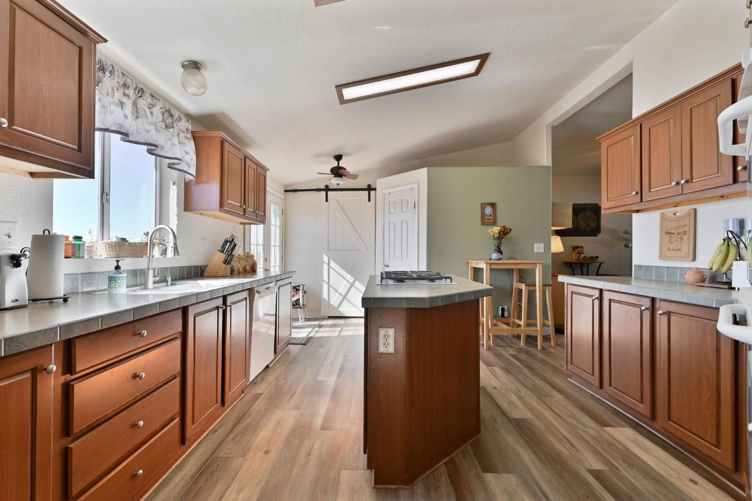 3770 Sheep Ranch Road Murphys, CA 95247 - Photo 15 of 92