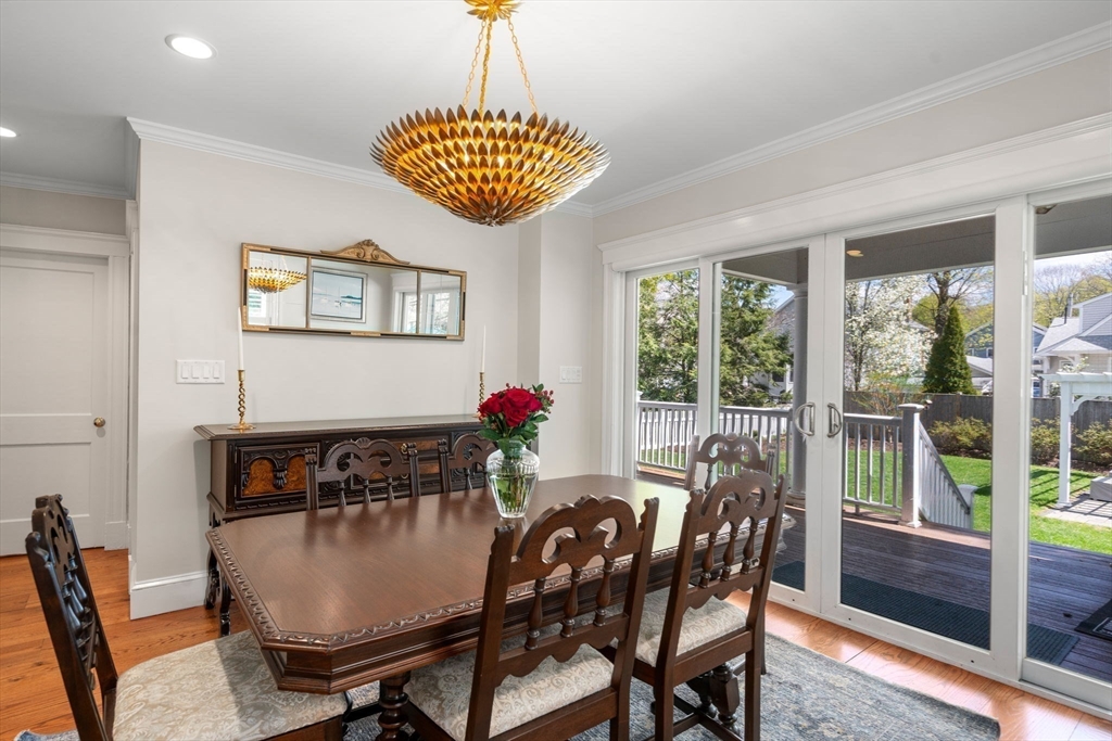 11 Fairlawn Street Needham, MA 02492 - Photo 13 of 40