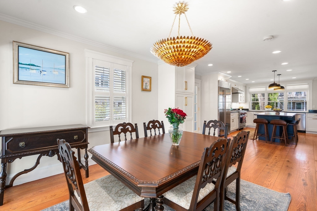 11 Fairlawn Street Needham, MA 02492 - Photo 14 of 40