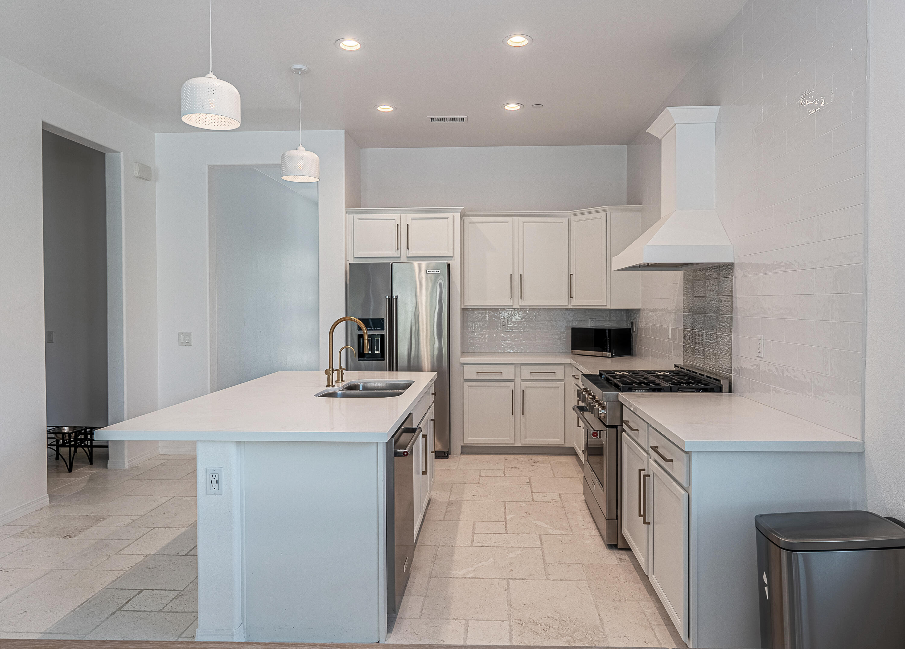 18 Vintage Rancho Mirage, CA 92270 - Photo 19 of 54 18 VINTAGE 27