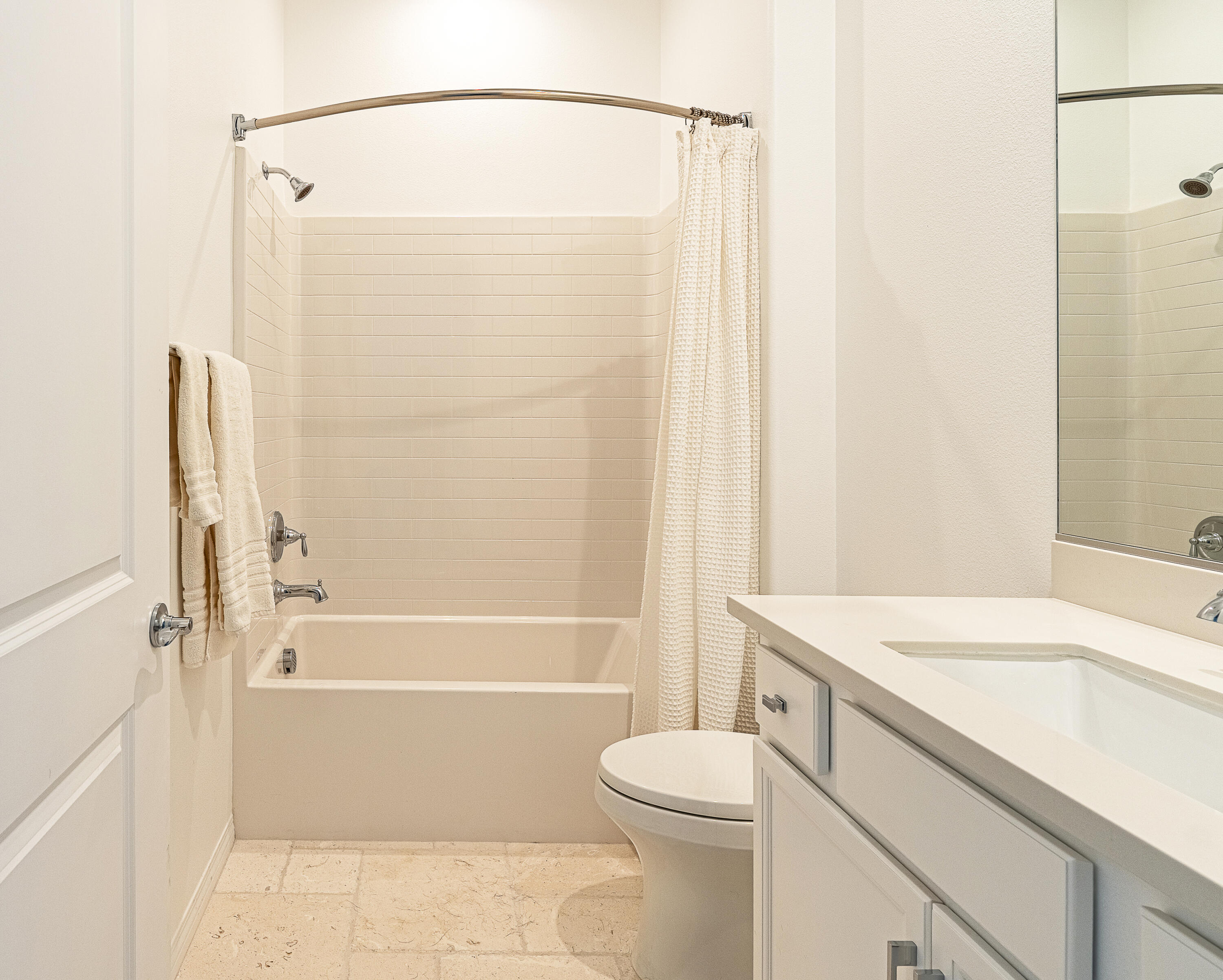 18 Vintage Rancho Mirage, CA 92270 - Photo 30 of 54 a bathroom with a shower a sink and a toilet