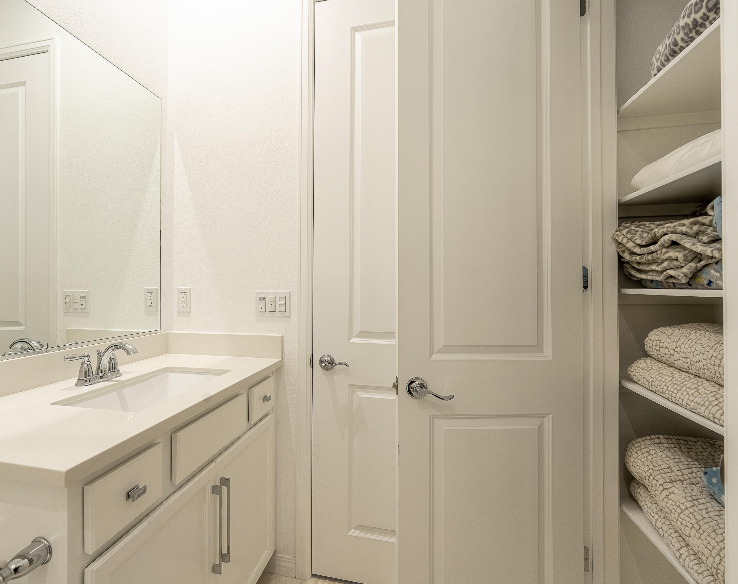 18 Vintage Rancho Mirage, CA 92270 - Photo 31 of 54 18 VINTAGE 43