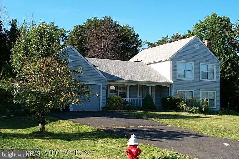 325 Silver Ridge Drive Sterling, VA 20164 - Photo 1 of 1 Exterior (Front)