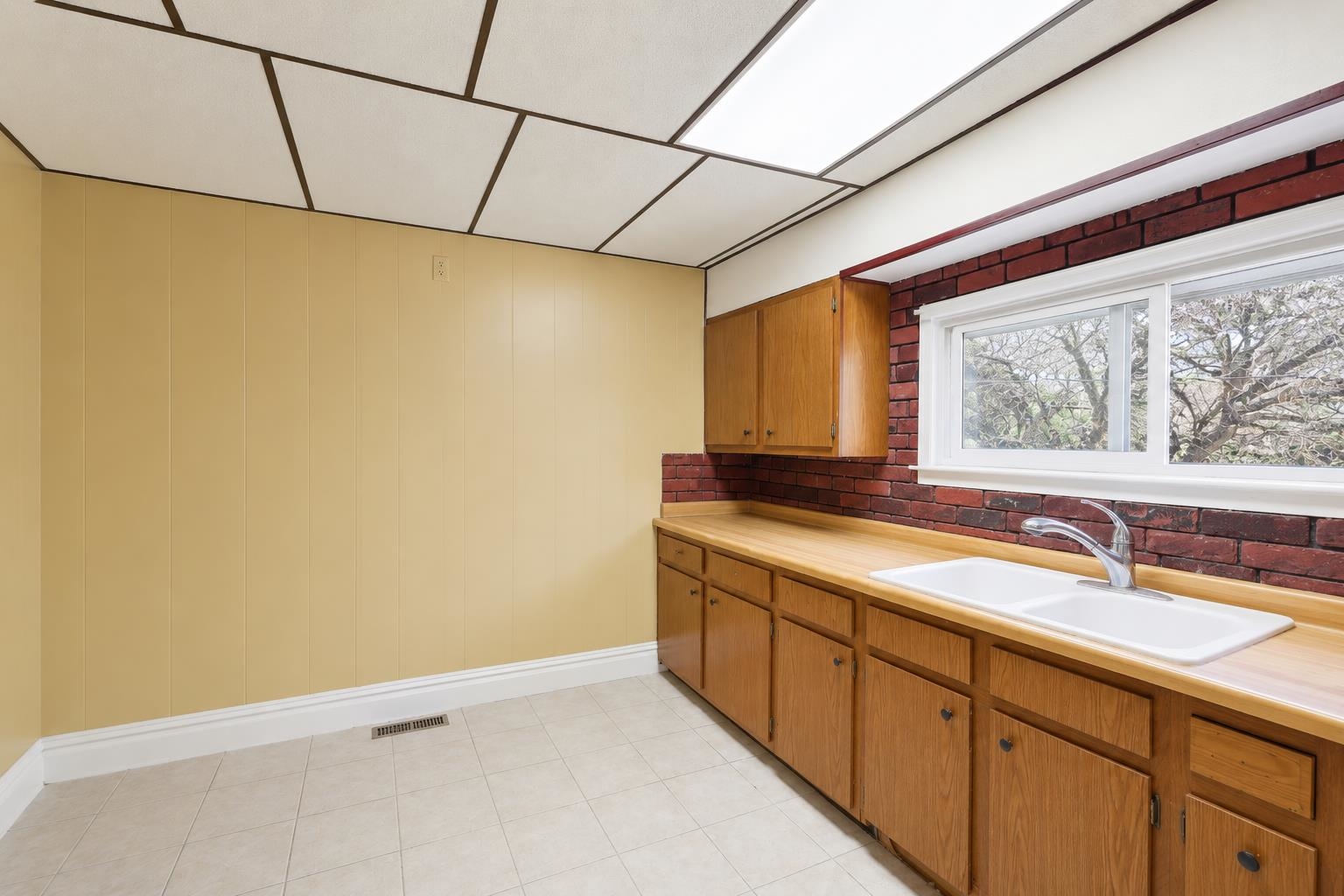 604 9th Baraboo, WI 53913 - Photo 26 of 43