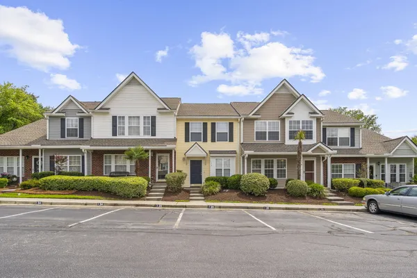 $245,000 | 136 Macy Circle, Goose Creek, SC 29445