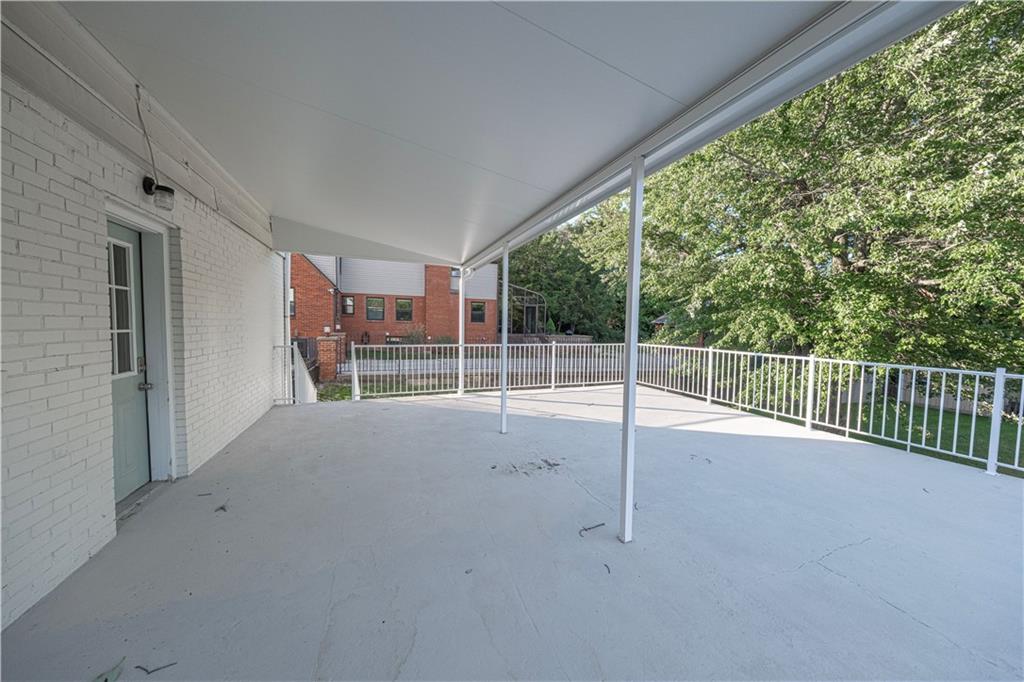 22 Herbst Road Coraopolis, PA 15108 - Photo 36 of 40