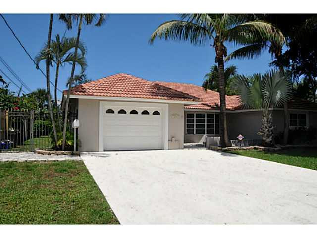 1270 Southwest 5th Avenue Boca Raton, FL 33432 - Photo 3 of 25 Exterior Front