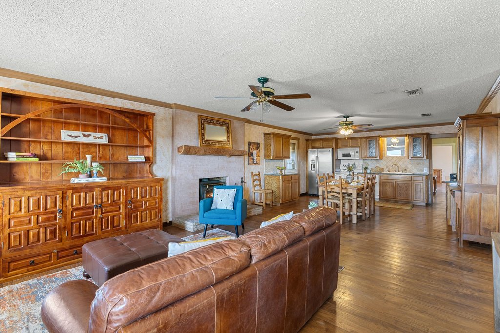 158 Watch Hill Road Stonewall, TX 78671 - Photo 10 of 39
