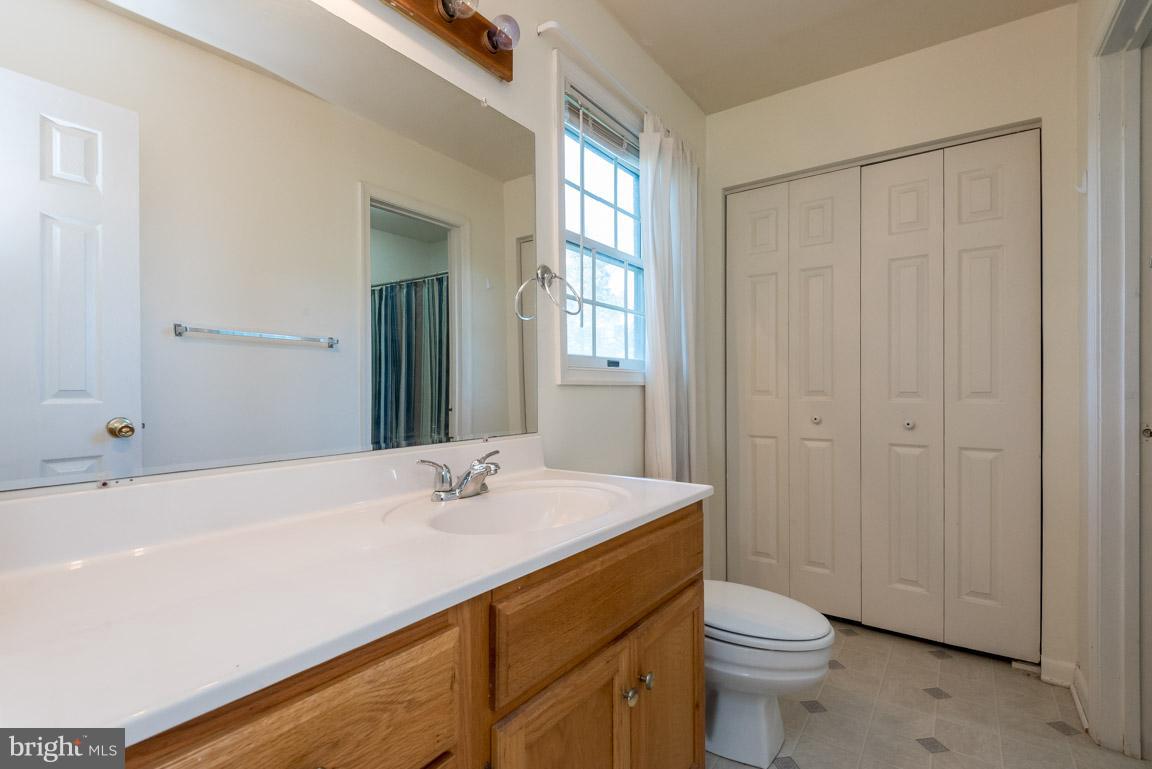 916 Long Point Road Grasonville, MD 21638 - Photo 16 of 27 Master Bath