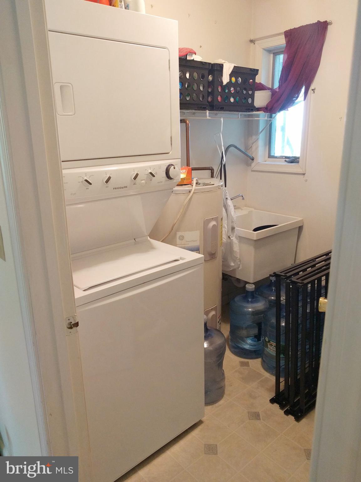 916 Long Point Road Grasonville, MD 21638 - Photo 19 of 27 Main Level Laundry