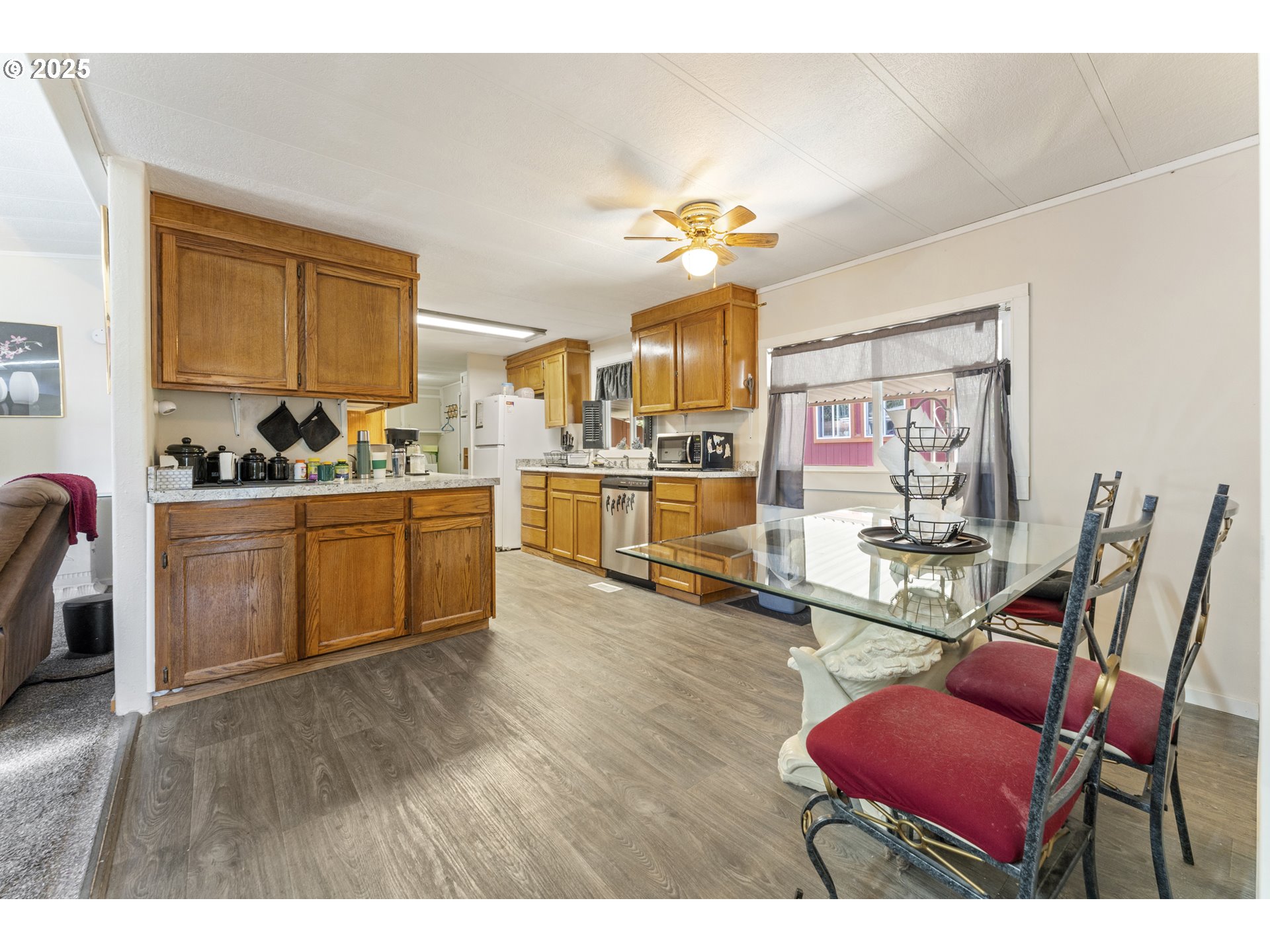 15116 Southeast 122nd Avenue, Unit 58 Clackamas, OR 97015 - Photo 14 of 36