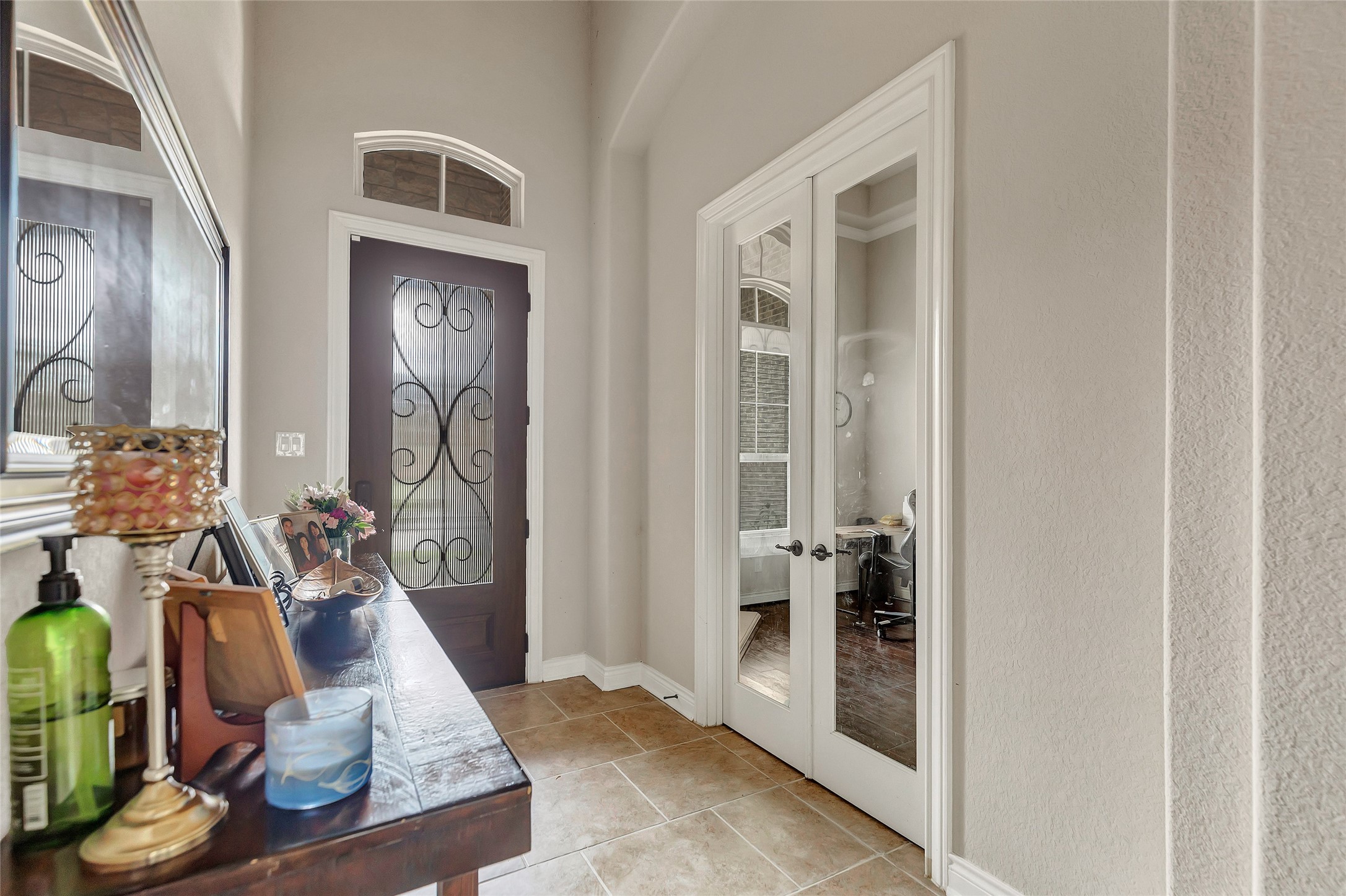 18115 Stari Most Lane Houston, TX 77044 - Photo 9 of 35 a view of living room with furniture and wooden floor