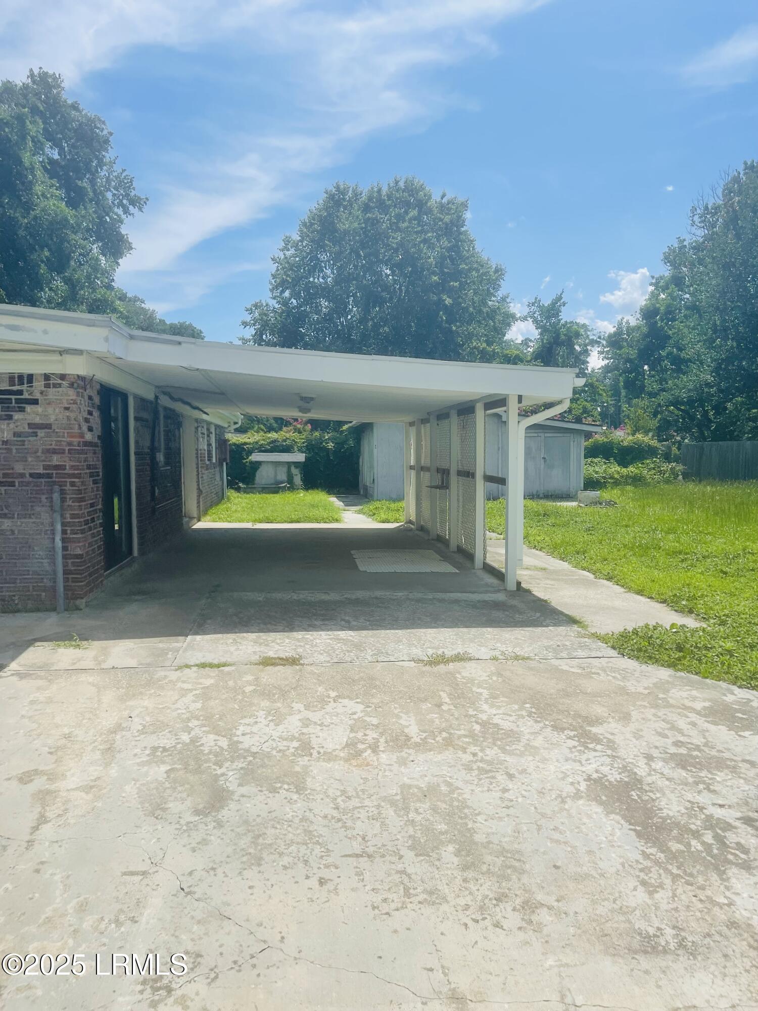 3005 Shell Point Road Beaufort, SC 29906 - Photo 15 of 16 IMG_8323