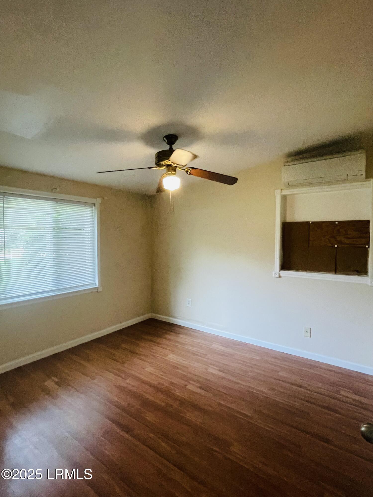 3005 Shell Point Road Beaufort, SC 29906 - Photo 3 of 16 IMG_8308