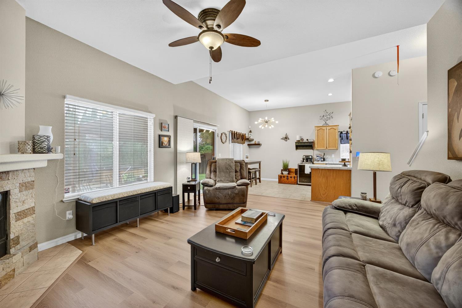 6113 Kifisia Way Fair Oaks, CA 95628 - Photo 12 of 67 a living room with furniture and a window