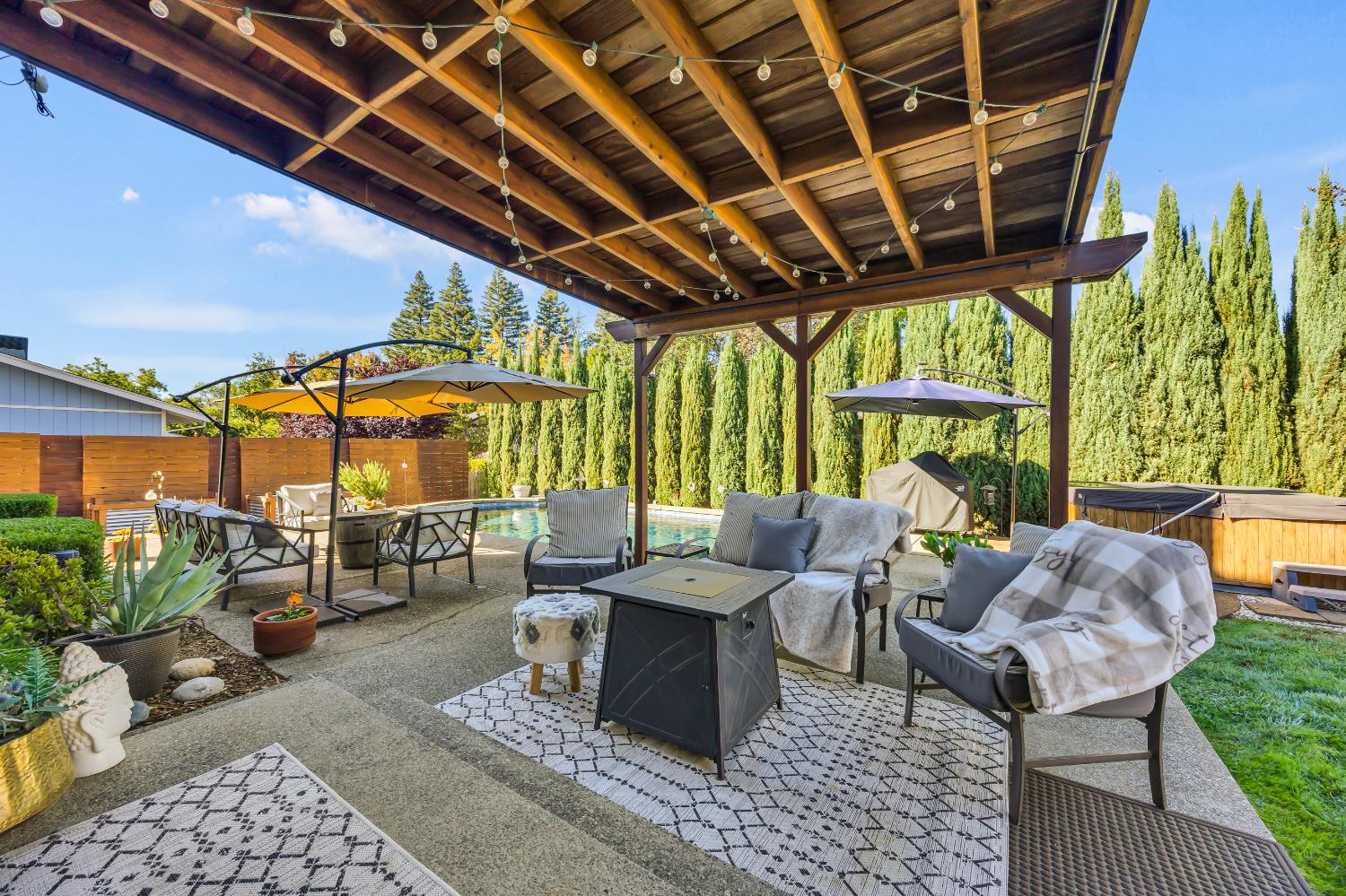 6113 Kifisia Way Fair Oaks, CA 95628 - Photo 51 of 67