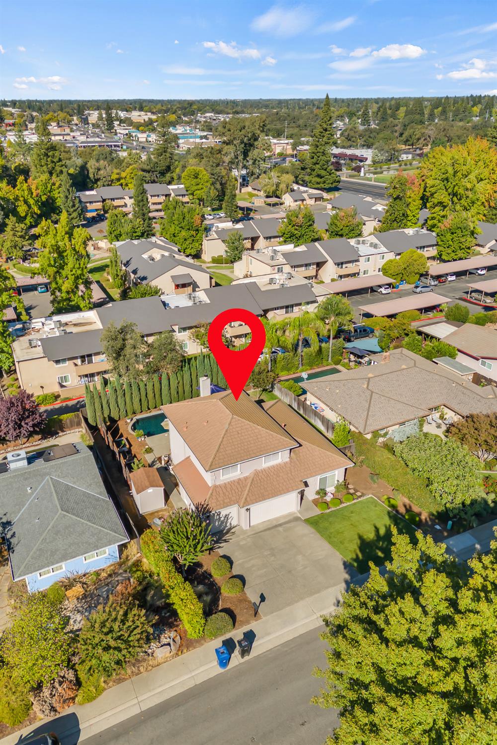6113 Kifisia Way Fair Oaks, CA 95628 - Photo 61 of 67 an aerial view of residential houses with outdoor space
