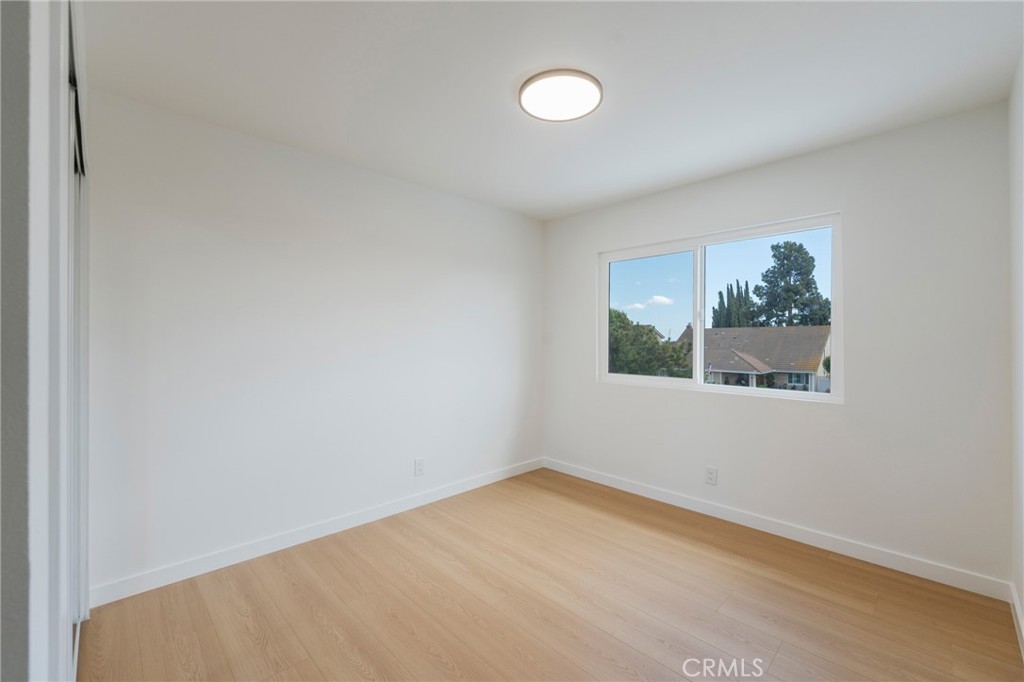 938 Oakcrest Avenue Brea, CA 92821 - Photo 27 of 37