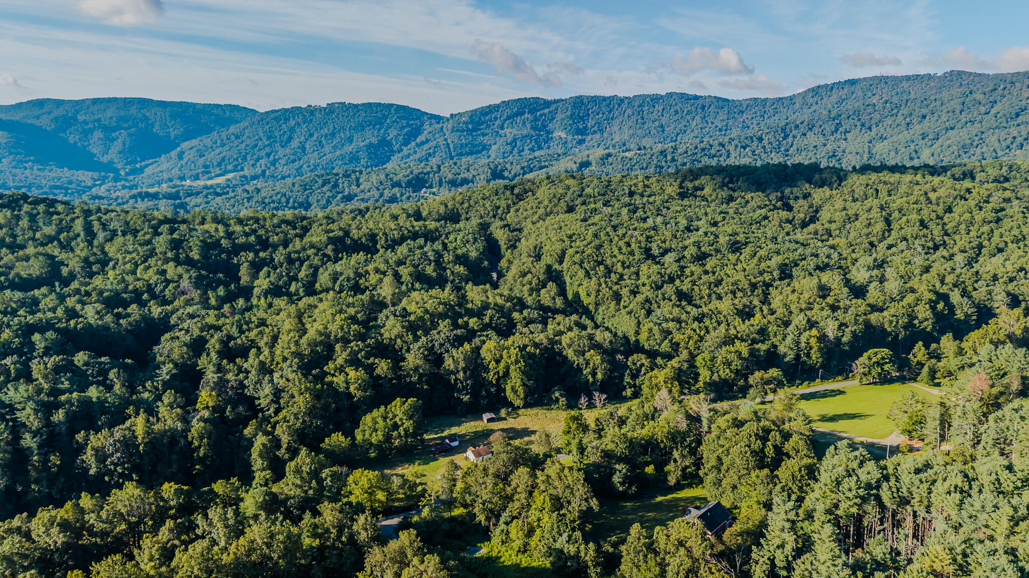 5502 Ridgelea Road Roanoke, VA 24018 - Photo 41 of 42 DJI_20250825083241_0279_D