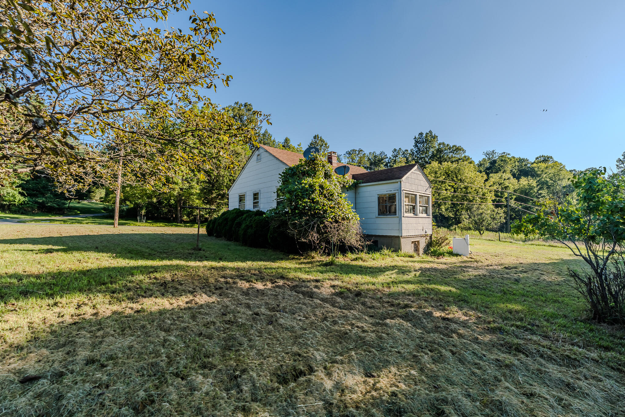 5502 Ridgelea Road Roanoke, VA 24018 - Photo 5 of 42 L1001440-HDR