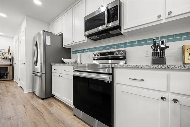 a view of walk in closet