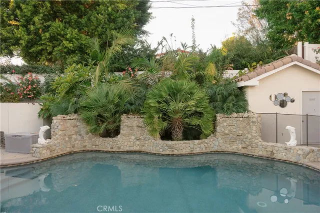 $5,500,000 | 1135 East Verdugo Avenue, Burbank, CA 91501