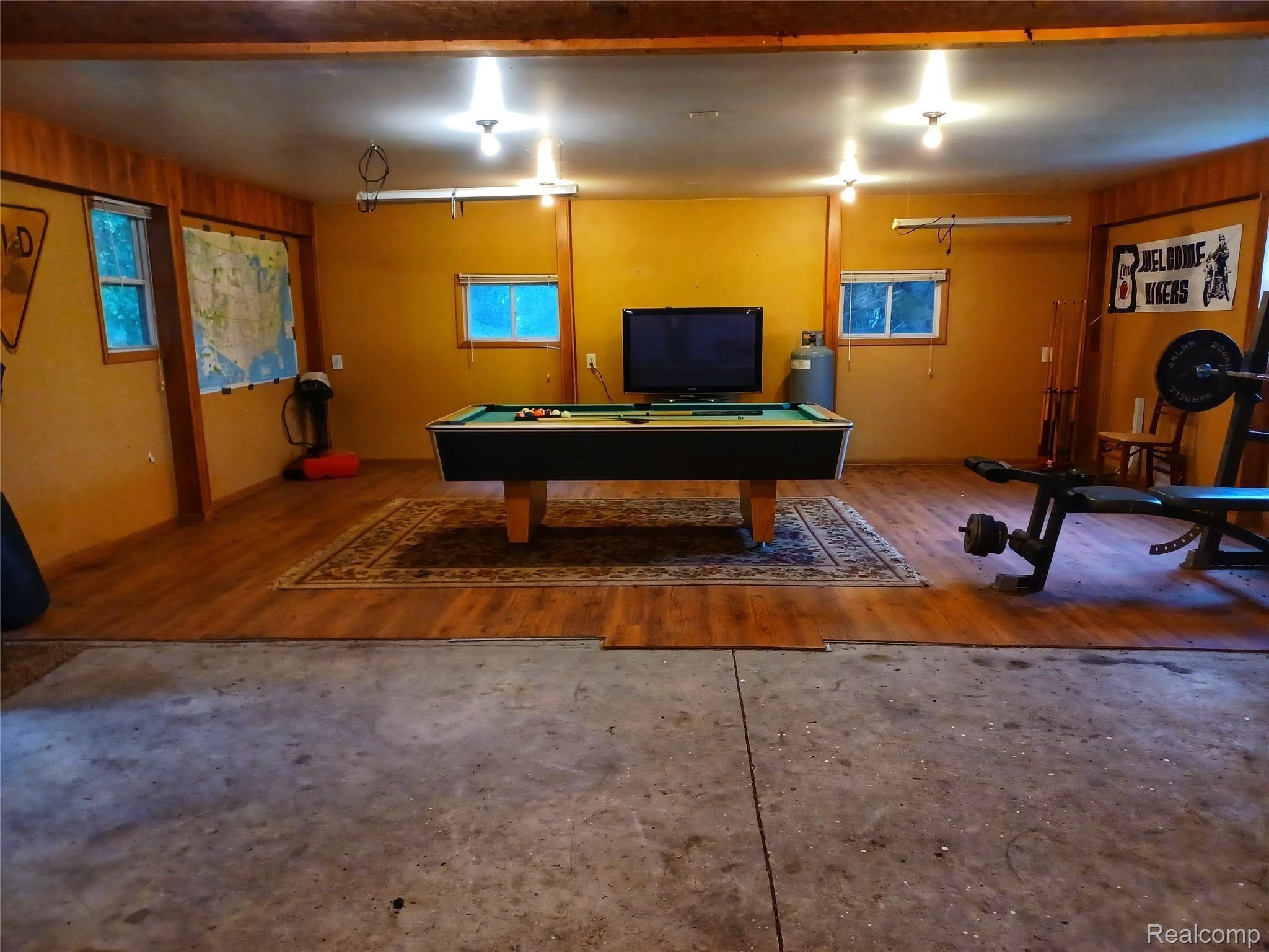 3410 South Iva Road Hemlock, MI 48626 - Photo 25 of 30 20210903_185320-01.jpeg