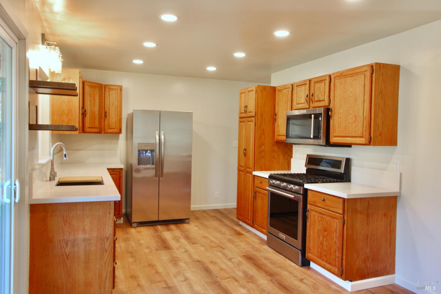 16160 Laughlin Road Guerneville, CA 95446 - Photo 10 of 48