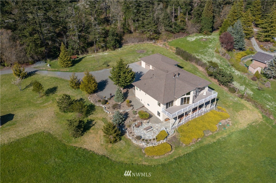 2364 Strawberry Point Road Oak Harbor, WA 98277 - Photo 3 of 39 Gallery Image 3