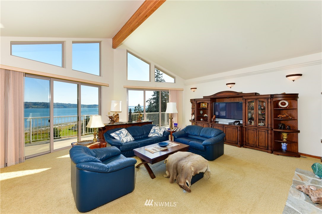 2364 Strawberry Point Road Oak Harbor, WA 98277 - Photo 9 of 39 Gallery Image 9