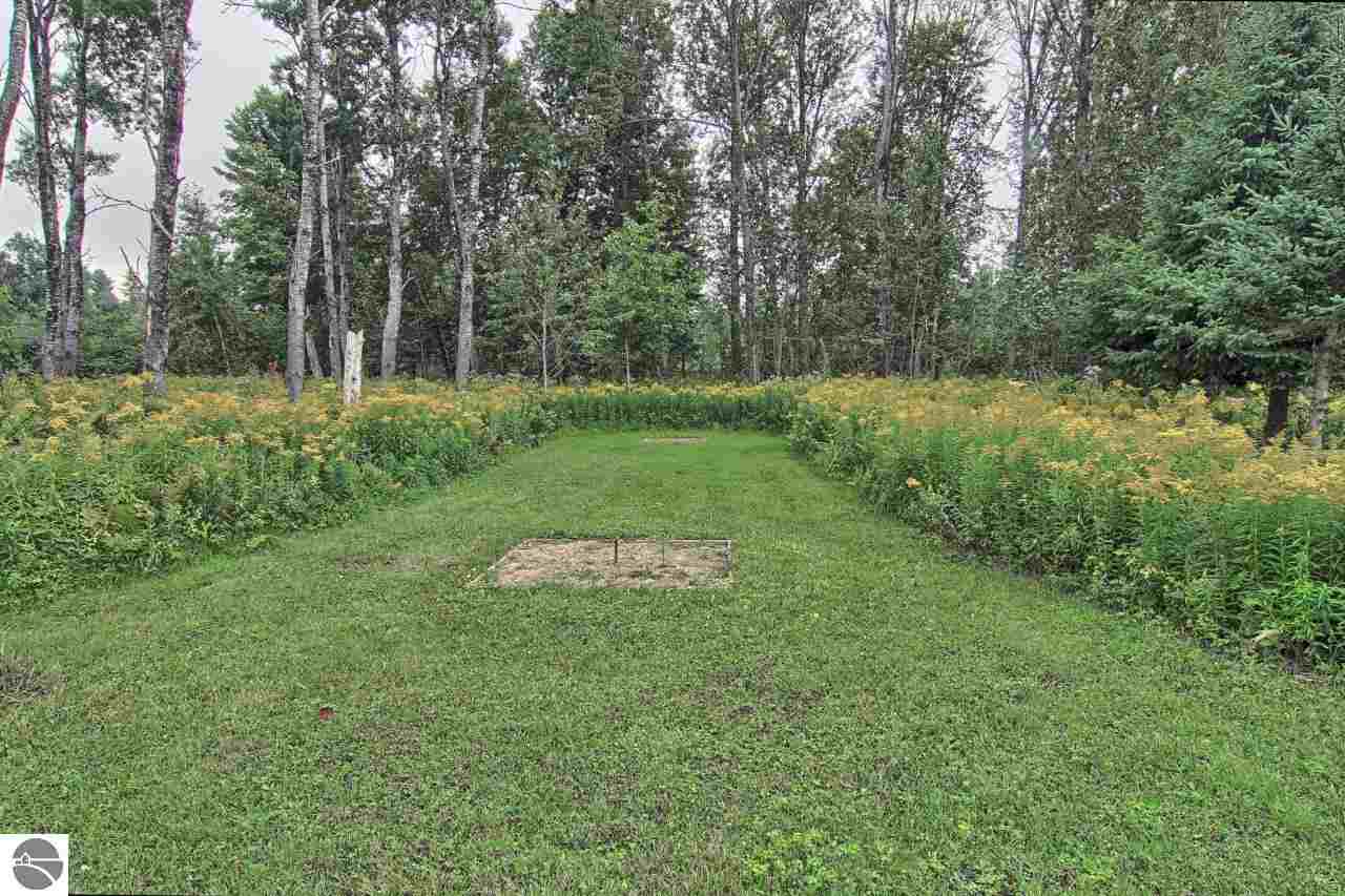 7047 South River Road Kalkaska, MI 49646 - Photo 27 of 44 1789650-26.JPG