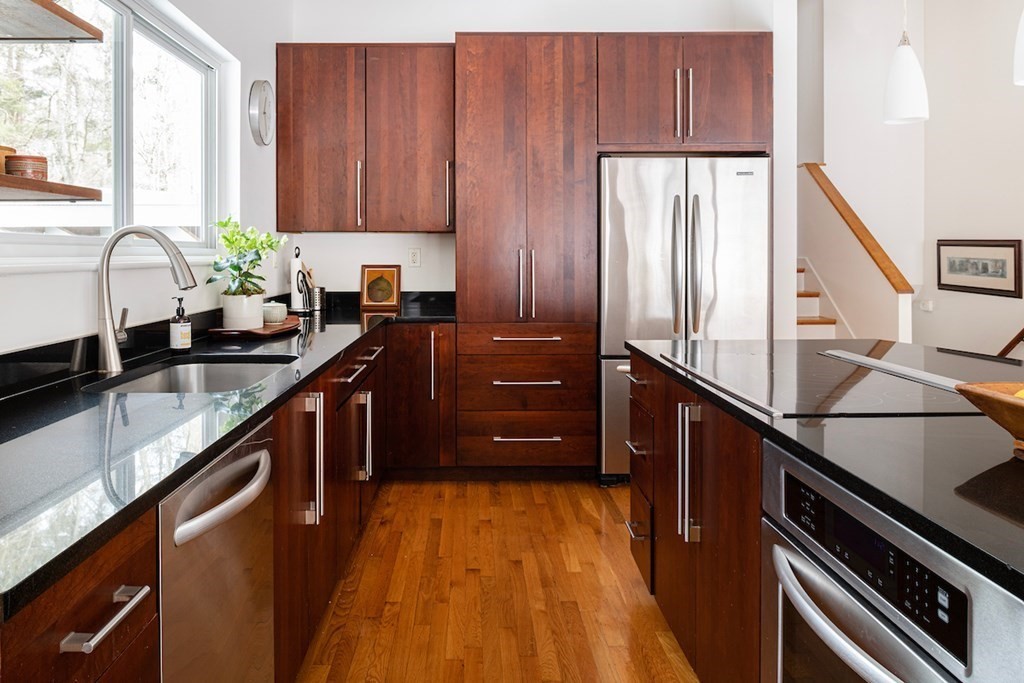 360 North Emerson Road Lexington, MA 02420 - Photo 14 of 35