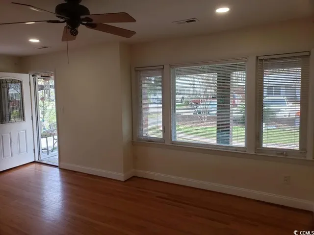 $1,850 | 507 31st Avenue North, Myrtle Beach, SC 29577