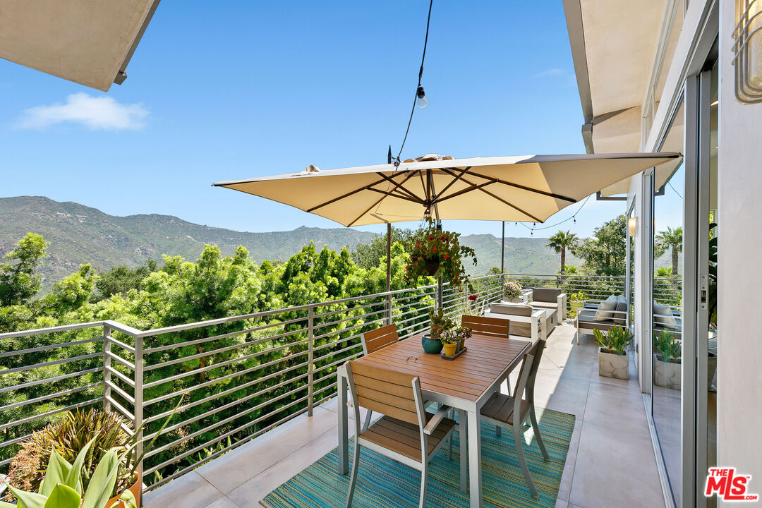 2028 Corral Canyon Road Malibu, CA 90265 - Photo 17 of 44